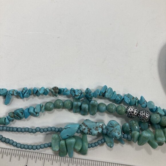 Turquoise Howlite Beaded Womens Necklace Bold Boho Multistrand 18 in - Picture 8 of 13